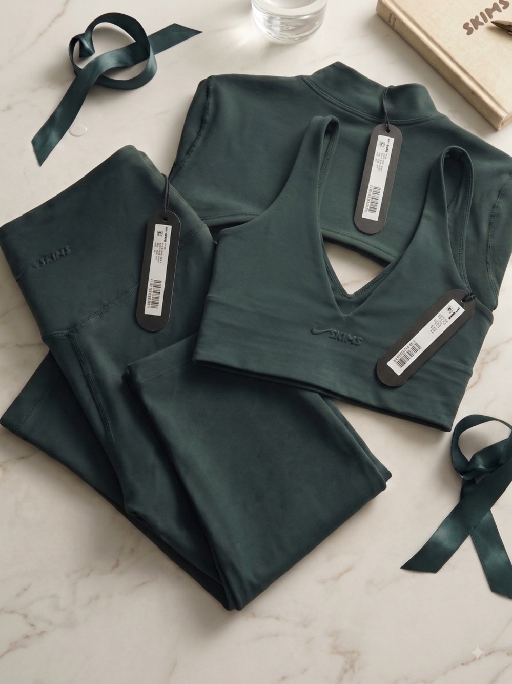 NWT Nike x SKIMS Dark Teal 3-Piece Set: Matte Legging + Longline Bra + Shrug - Picture 1 of 7